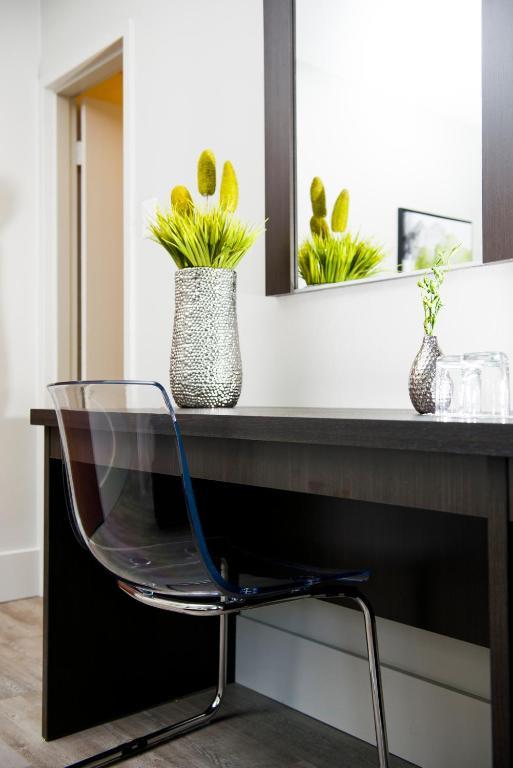 מונקטון V Hotel & Suites חדר תמונה