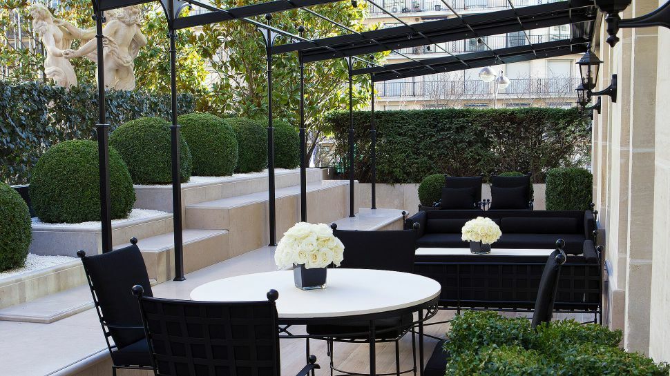 מונקטון V Hotel & Suites מראה חיצוני תמונה