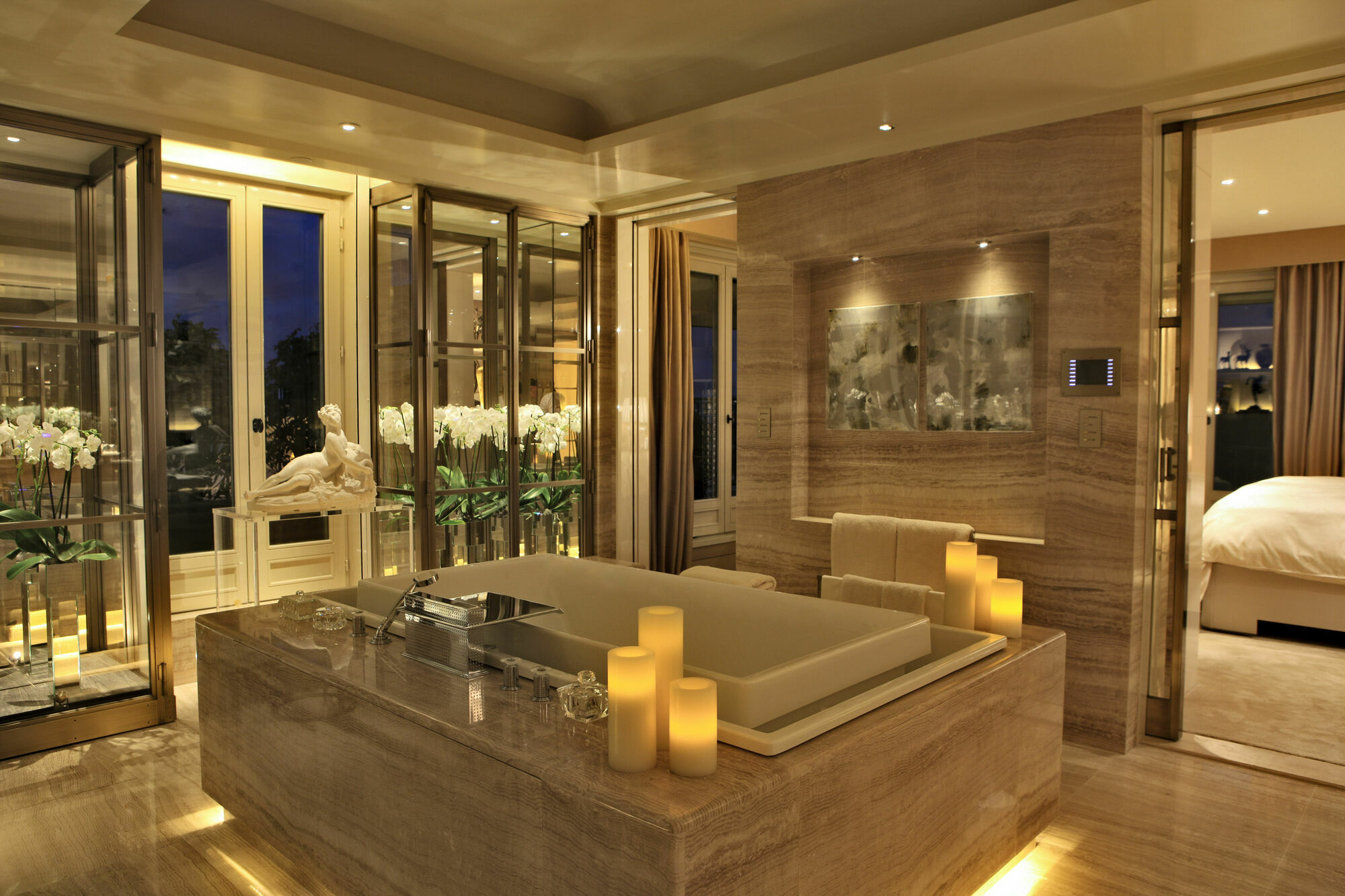 מונקטון V Hotel & Suites מראה חיצוני תמונה